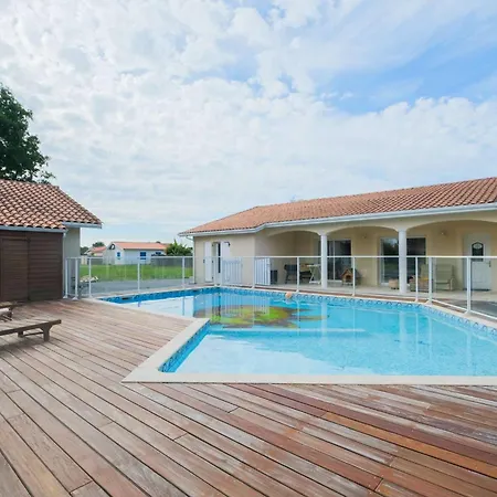 Willa 16 Personnes Avec Piscine *